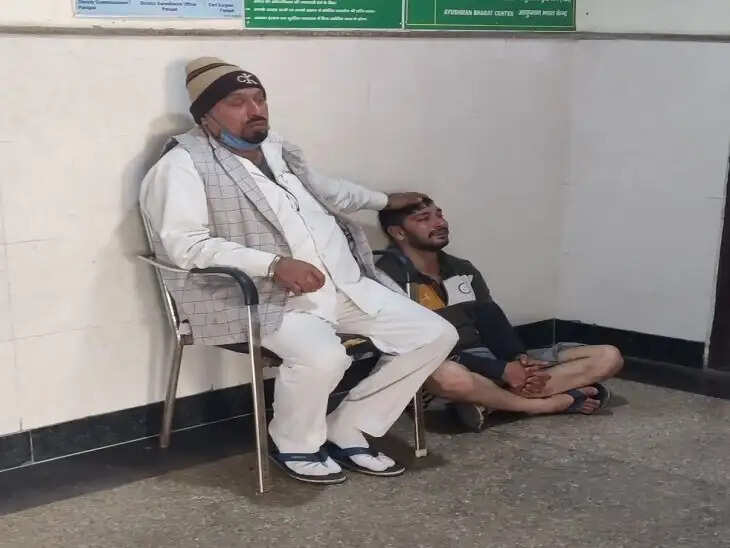 PANIPAT में गैस गीजर के कारण छात्र की मौ-त, नहाने गया था युवक, दरवाजा तोड़ा तो..