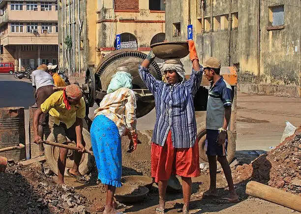 हरियाणा में बड़ी कारेवाई, 3 लेबर इंस्पेक्टर सस्पेंड