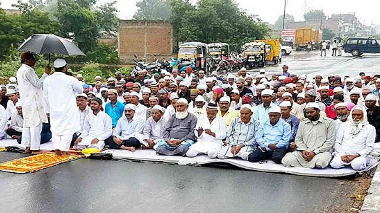 गुरुग्राम में अब इन 8 जगहों पर खुले में नहीं पढ़ पाएंगे नमाज