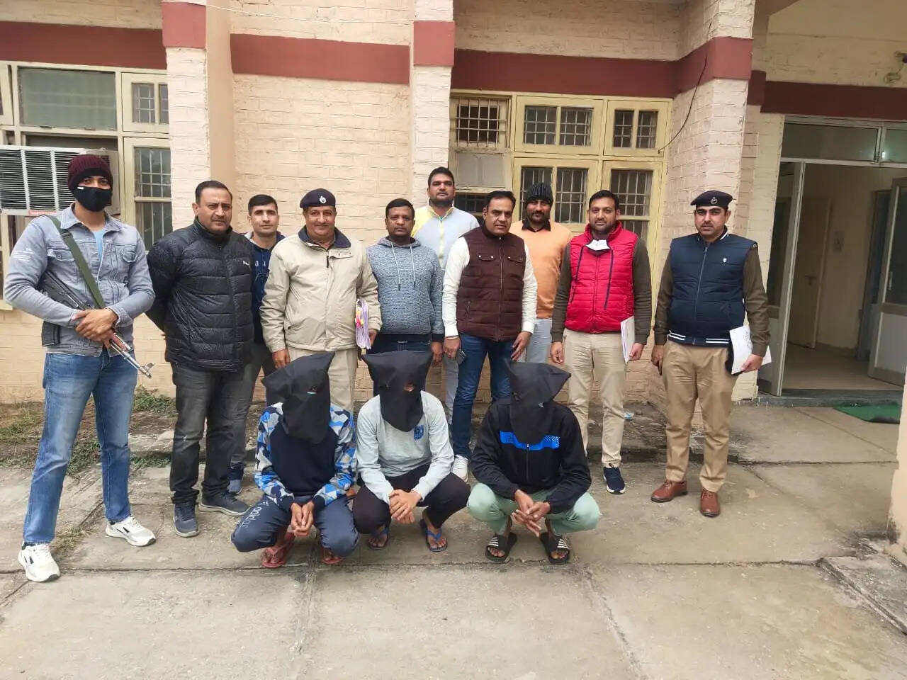 व्यापारी राजकुमार की हत्या की वारदात का पर्दाफाश, तीनो आरोपी 18 से 19 साल के