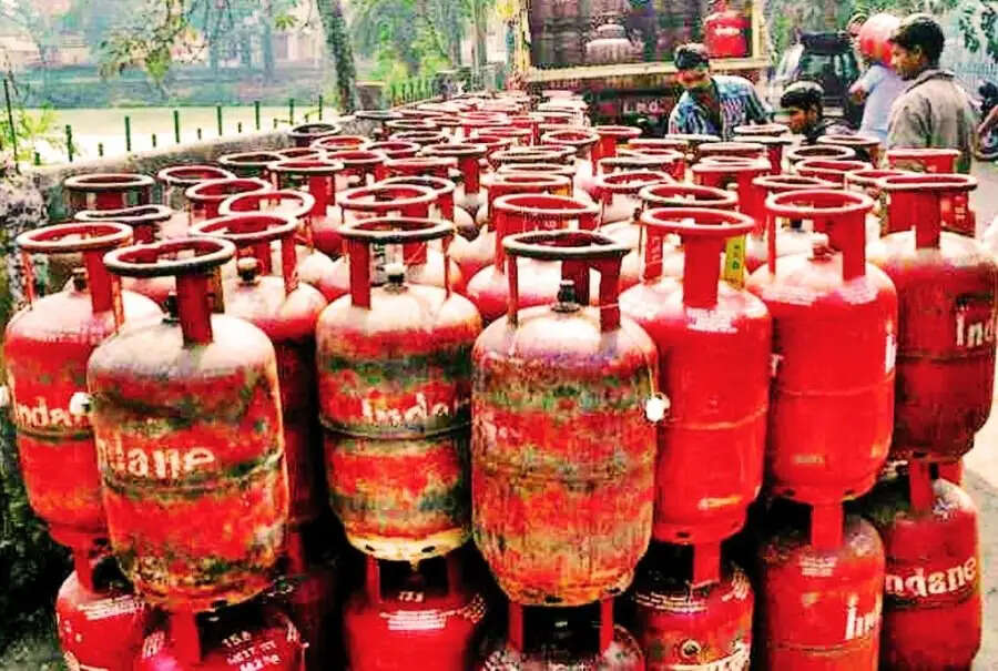 1 जून से जीमेल से जुड़े नियमों से लेकर बैंक और गैस सिलेंडर में बड़ा बदलाव