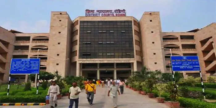 रोहिणी कोर्ट बम विस्फोट में पुलिस के हाथ लगी कामयाबी, पढ़िए पूरी खबर