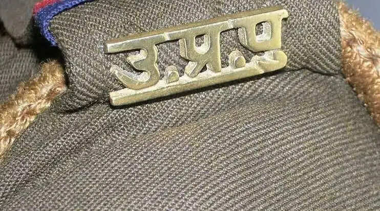 चोर-पुलिस ! चोरो से पकड़े गए पैसे आपस मे बांटे, फिर ऐसे हुआ खुलासा, गिरफ्तार आरोपी