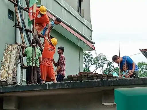 सिक्किम में बादल फटने से अब तक 22 जवान समेत 102 लापता