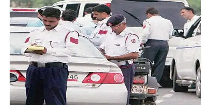 अगर कार में होगी सिंगल सवारी तो कटेगा चालान, पढ़िए क्या है पूरी खबर