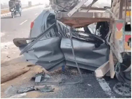 Haryana:- कोहरे ने ली महिला ASI की जा#न, ड्यूटी पर जा रही थी पुलिसकर्मी