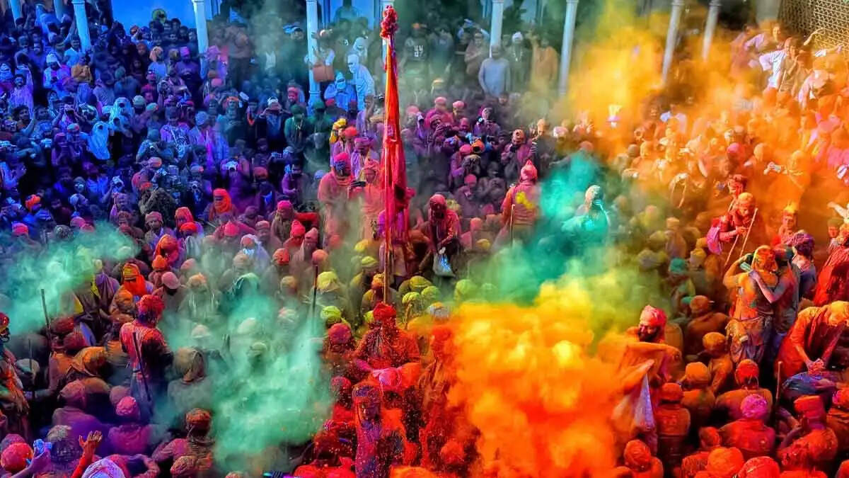 HOLI पर भांग पीने का है प्लान, तो जान लें ये After Effects