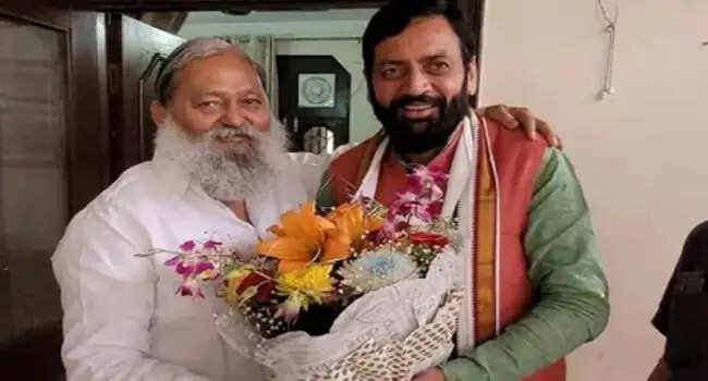 नाराज अनिल विज से मिलने पहुचें Haryana CM, अनिल विज ने किया स्वागत