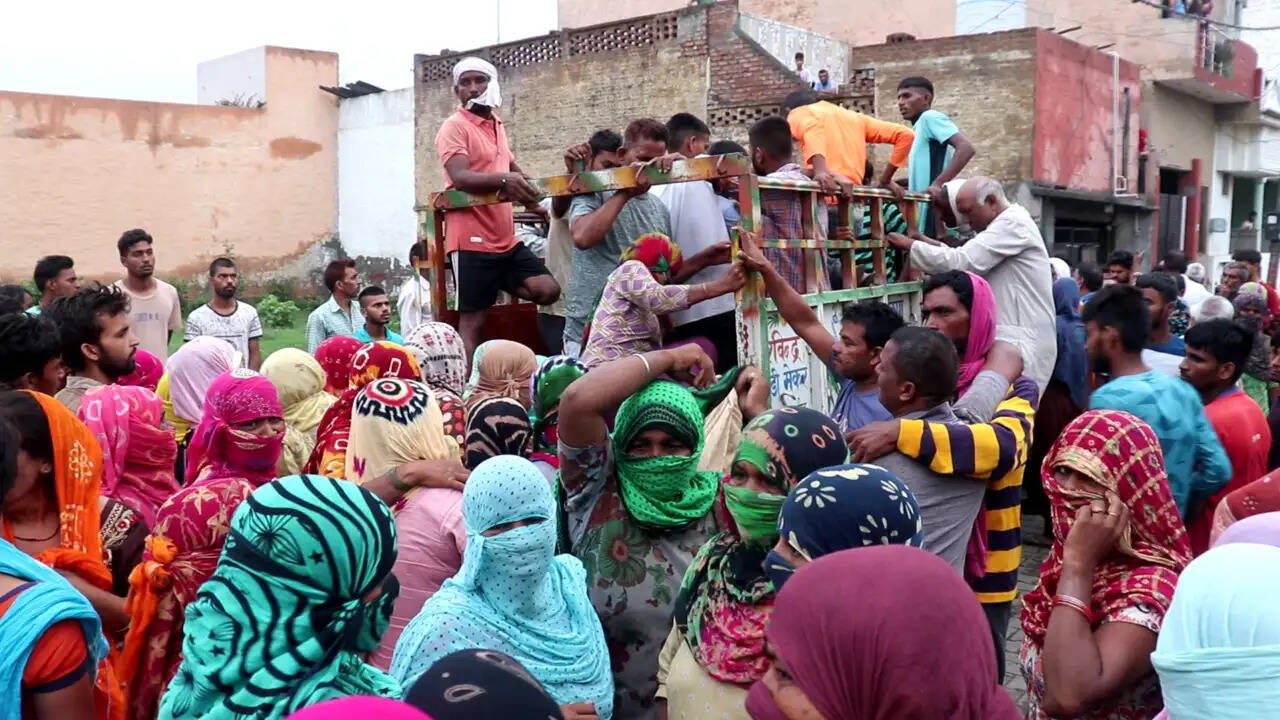 जिस डाइ हाउस पर लगा 3 बच्चों की मौत का आरोप,हुआ सील