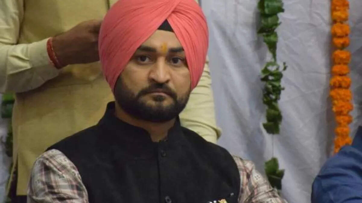 पूर्व खेल मंत्री संदीप सिंह यौन उत्पीड़न केस में चार्जशीट दाखिल