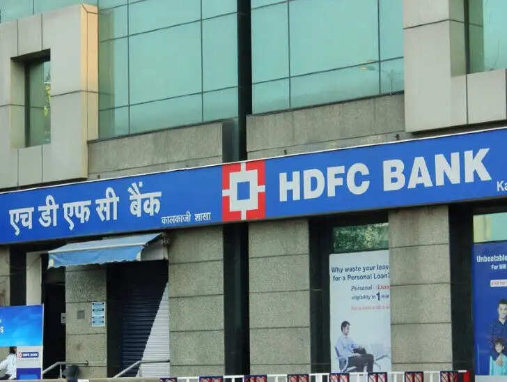 स्वतंत्रता दिवस पर बैंकों ने पेश किए खास ऑफर, पढ़िए पूरी खबर