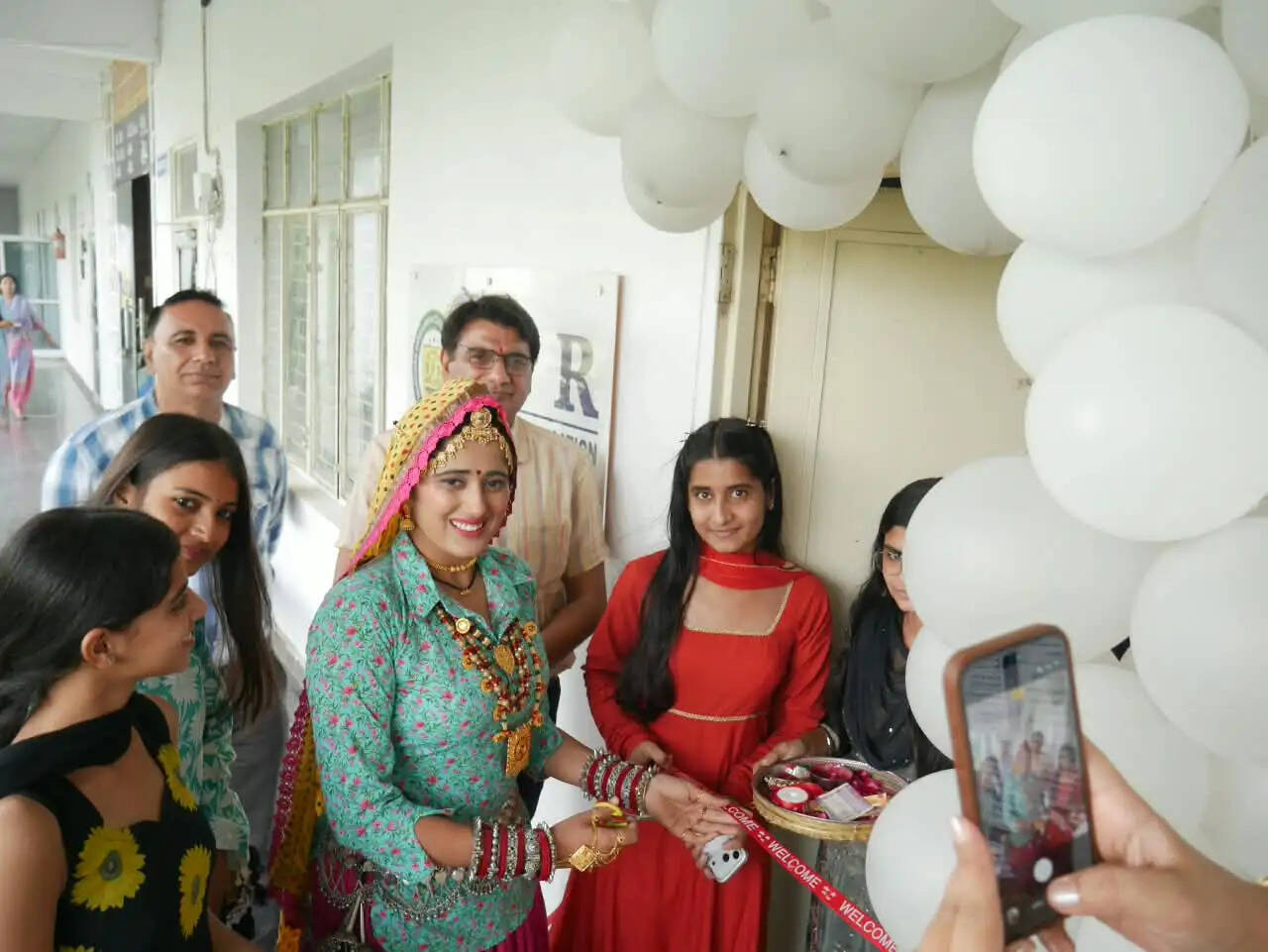 भगवान परशुराम कॉलेज ऑफ एजुकेशन में हर्षोल्लास से मनाई गई फ्रेशर पार्टी, नम्रता शांडिल्य की उपस्थिति ने बढ़ाई समारोह की शोभा