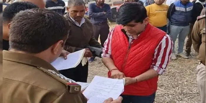 5 साल बाद प्रेमी संग मिलकर की पति की हत्या, पत्नी समेत 2 को किया गिरफ्तार, पढिए पूरा मामला