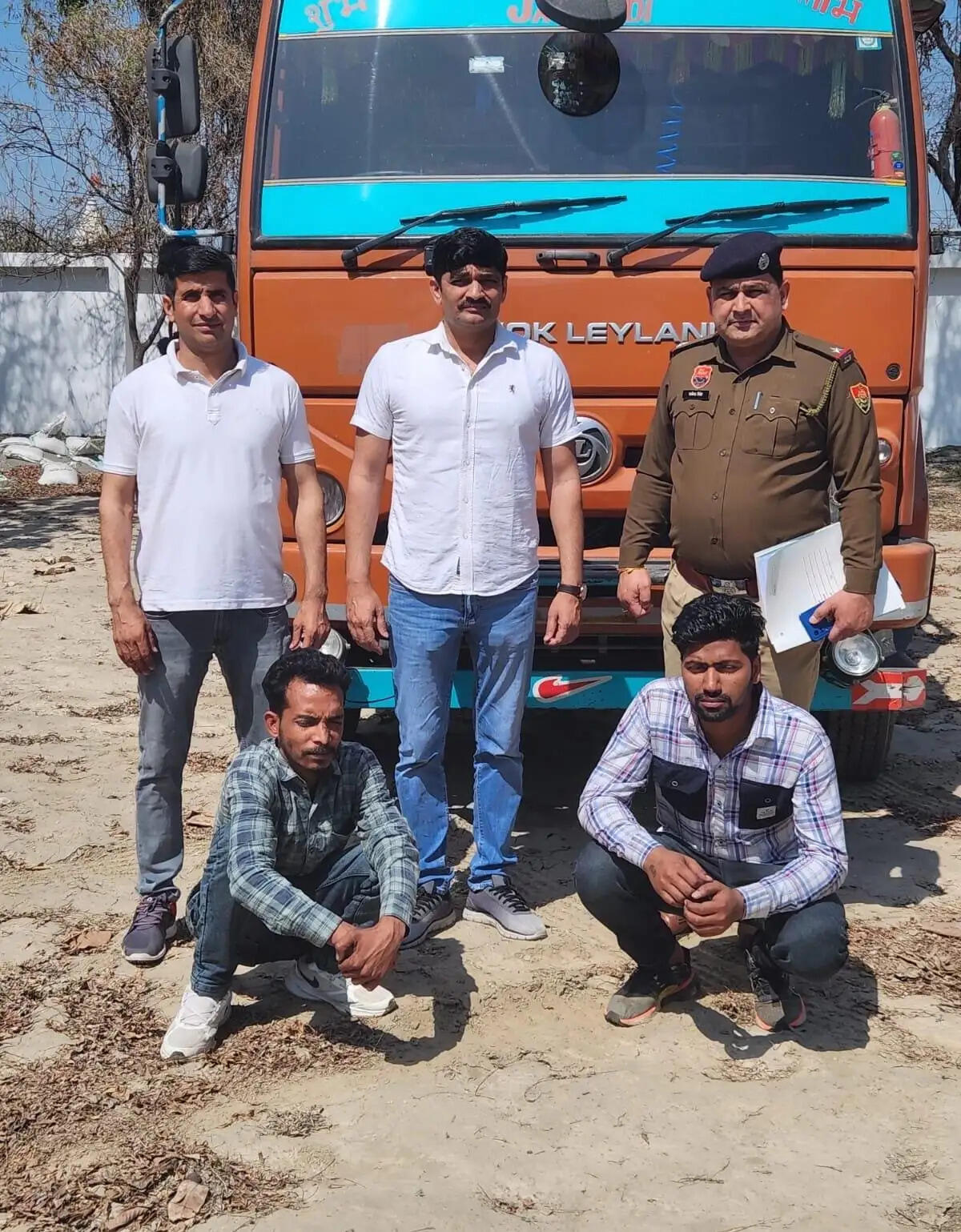 PANIPAT:- 21 टन स्क्रैप से भरा कैंटर लेकर फरार चल रहा आरोपी व साथी  गिरफ्तार