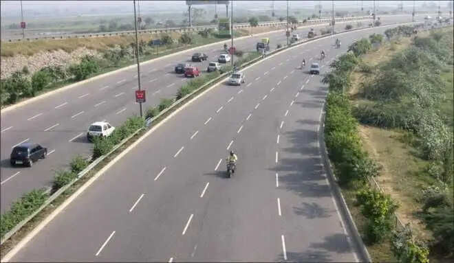 HARYANA पुलिस रोड सेफ्टी फंड खर्चने में फिसड्‌डी
