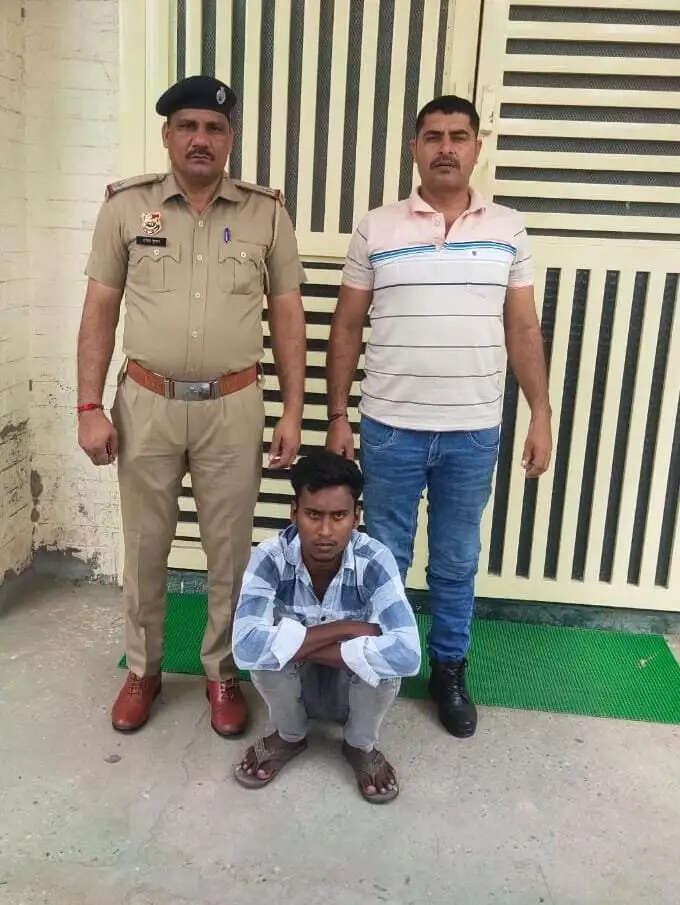 अवैध देसी पिस्तौल सहित 1 आरोपी गिरफ्तार