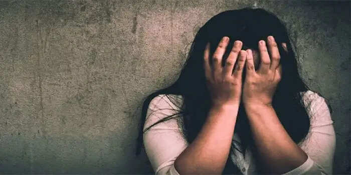 17 साल के लड़के ने महिला से किया रेप, सबूत मिटाने के लिये जला दिया महिला का प्राइवेट पार्ट, ऐसे हुआ खुलासा