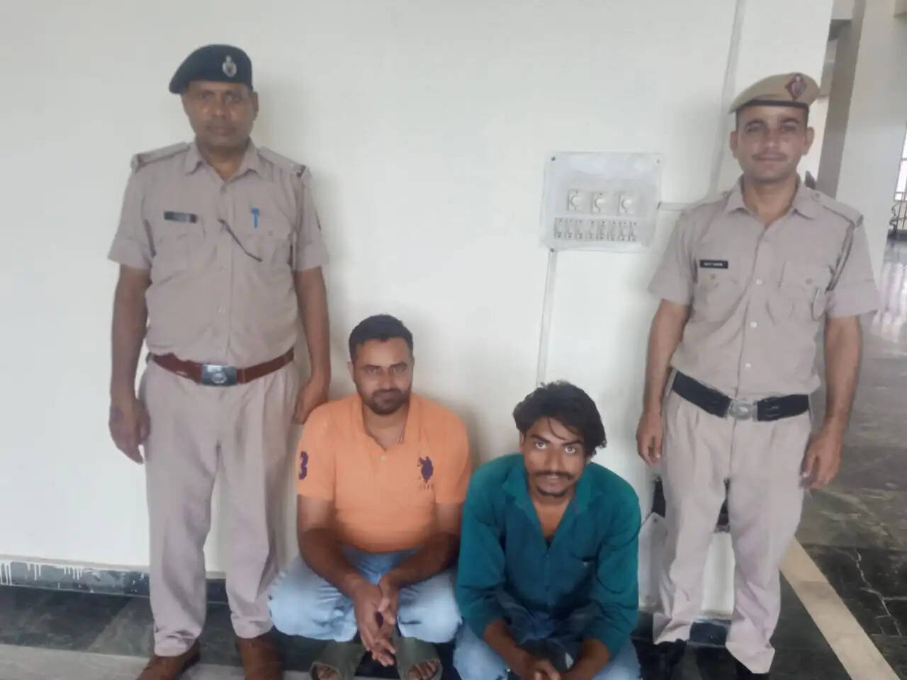 पानीपत में चिकन कॉर्नर शॉप पर बिल को लेकर हुई कहासुनी में युवक को गंभीर चोट मारने पर 2 आरोपी गिरफ्तार