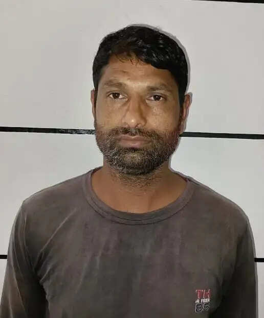 पानीपत में अवैध रूप से शराब बेचने वाला गिरफ्तार
