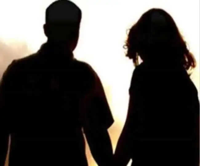 PANIPAT: ट्रेन के आगे कू*दकर युवक-युवती ने दी जा*न, दोनो ही थे स्कूल विद्यार्थी, हुई पहचान