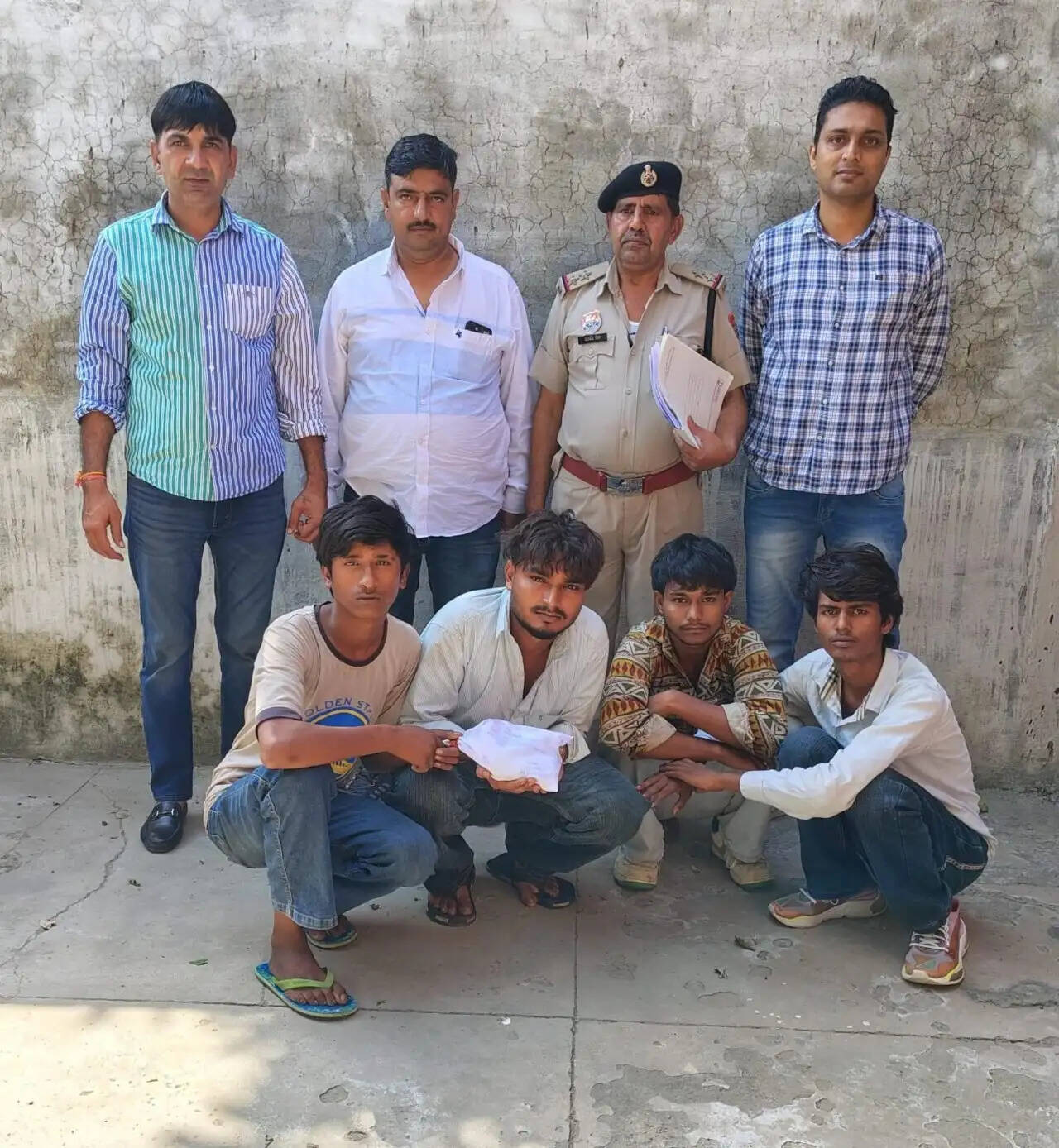 पानीपत में 370 ग्राम चरस के साथ 4 युवक गिरफ्तार