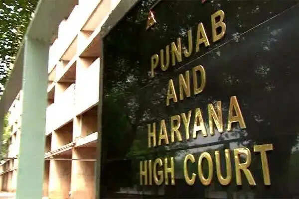 HARYANA के निजी स्कूलों को हाई कोर्ट से मिली अंतरिम राहत, पढिए क्या है पूरा मामला