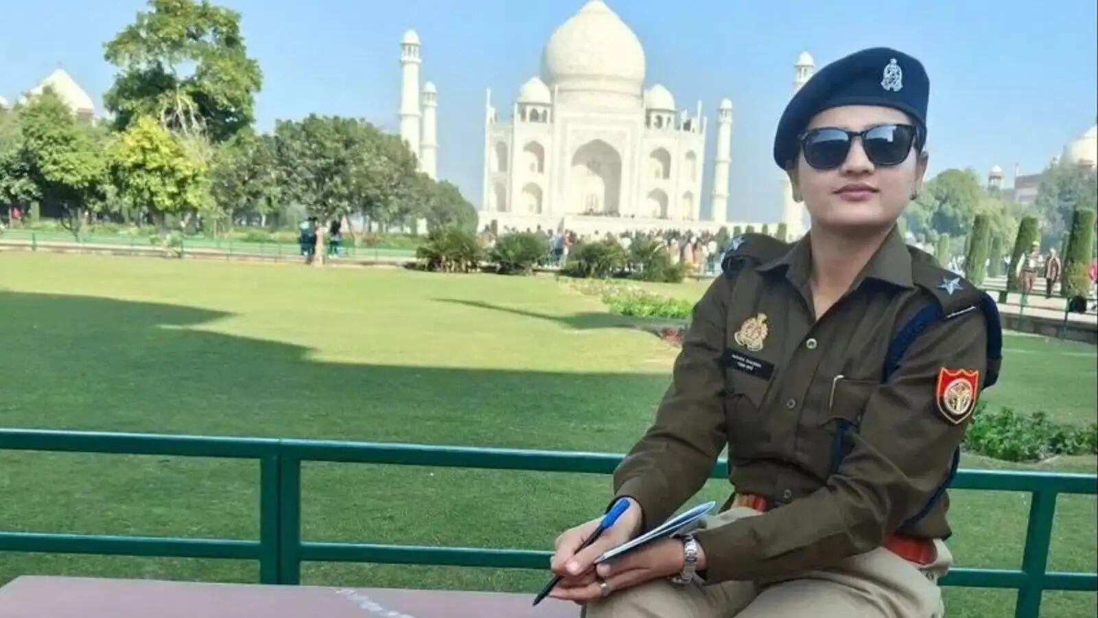 किसान की बेटी बनी DSP 