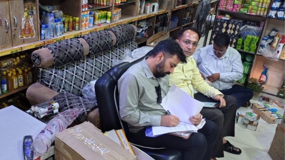 Food Safety Raid हरियाणा में खाद्य सुरक्षा विभाग की बड़ी कार्रवाई, 162 किलो संदिग्ध घी जब्त